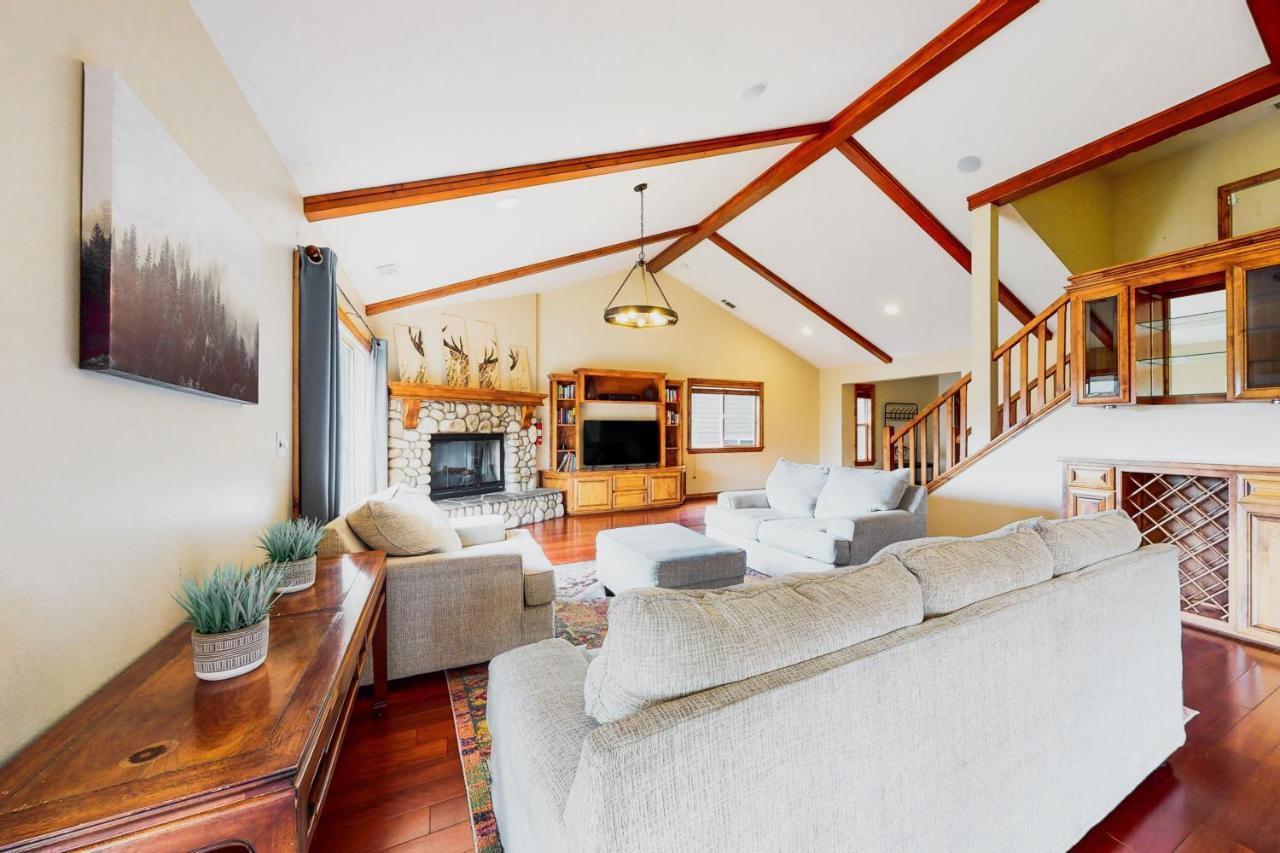 Villa Deer Mountain à Lake Arrowhead Extérieur photo