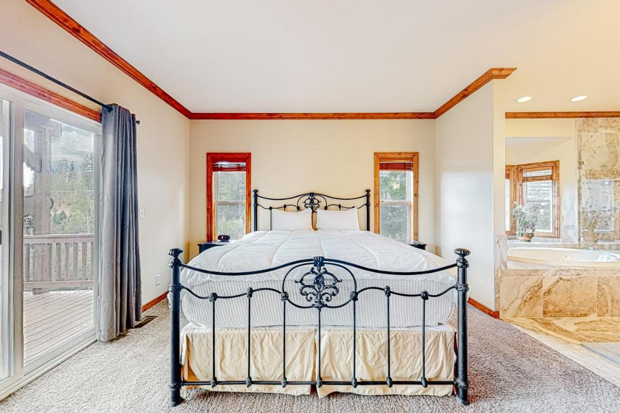 Villa Deer Mountain à Lake Arrowhead Extérieur photo